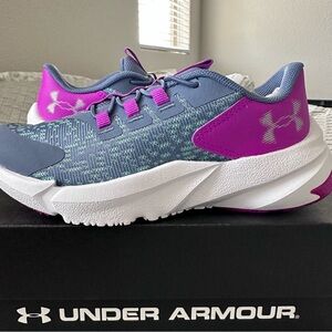 NWT Under Armour shoes kids 13